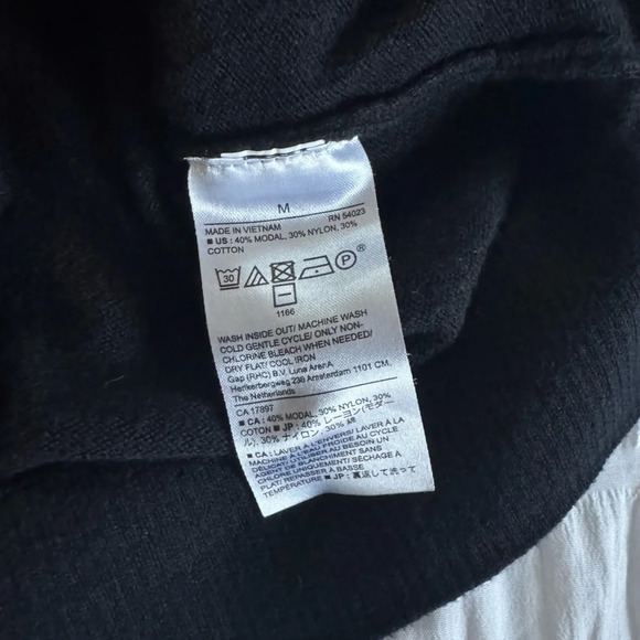 Banana Republic Sleeveless Sweater Tank Top Layers Size Medium Black Crew Neck - Picture 4 of 7